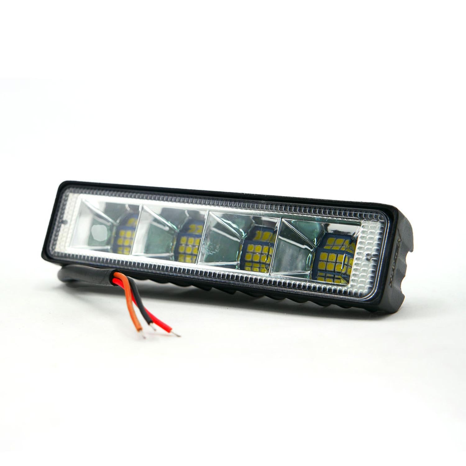 BARRA 24 LED LUZ BLANCA FIJA Y ESTROBO 4 CELDA PARA MOTOCICLETA