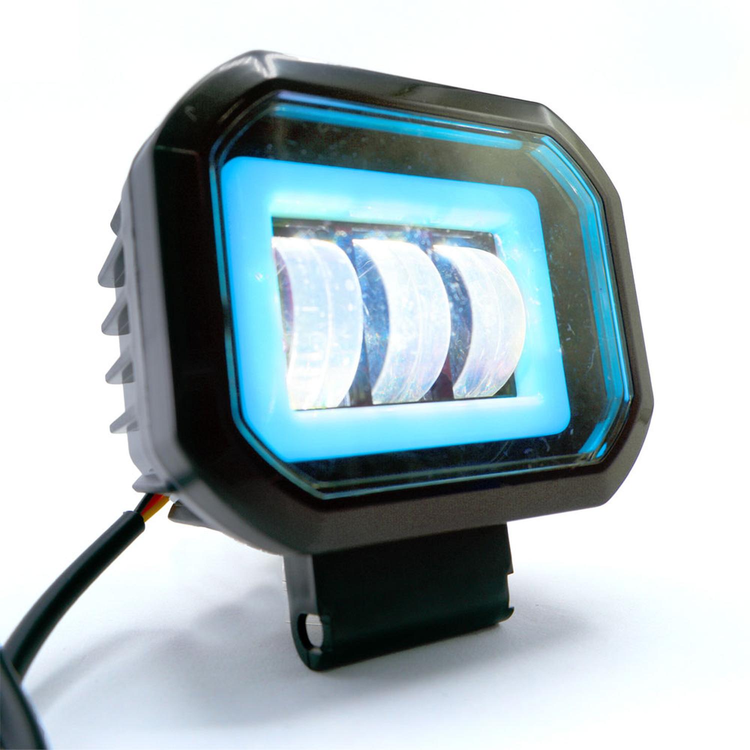 FARO AUXILIAR LED CON LUPA CUADRADO CON 3 LED OJO DE ANGEL CON LUZ BLANCA FIJA Y ESTROBO PARA MOTOCI